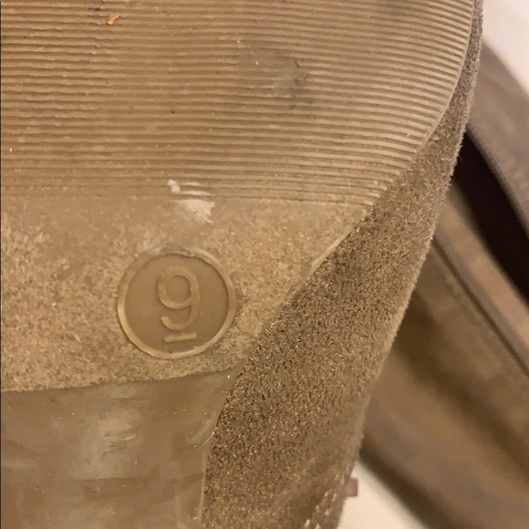 Over the knee boots - Picture 2 of 5